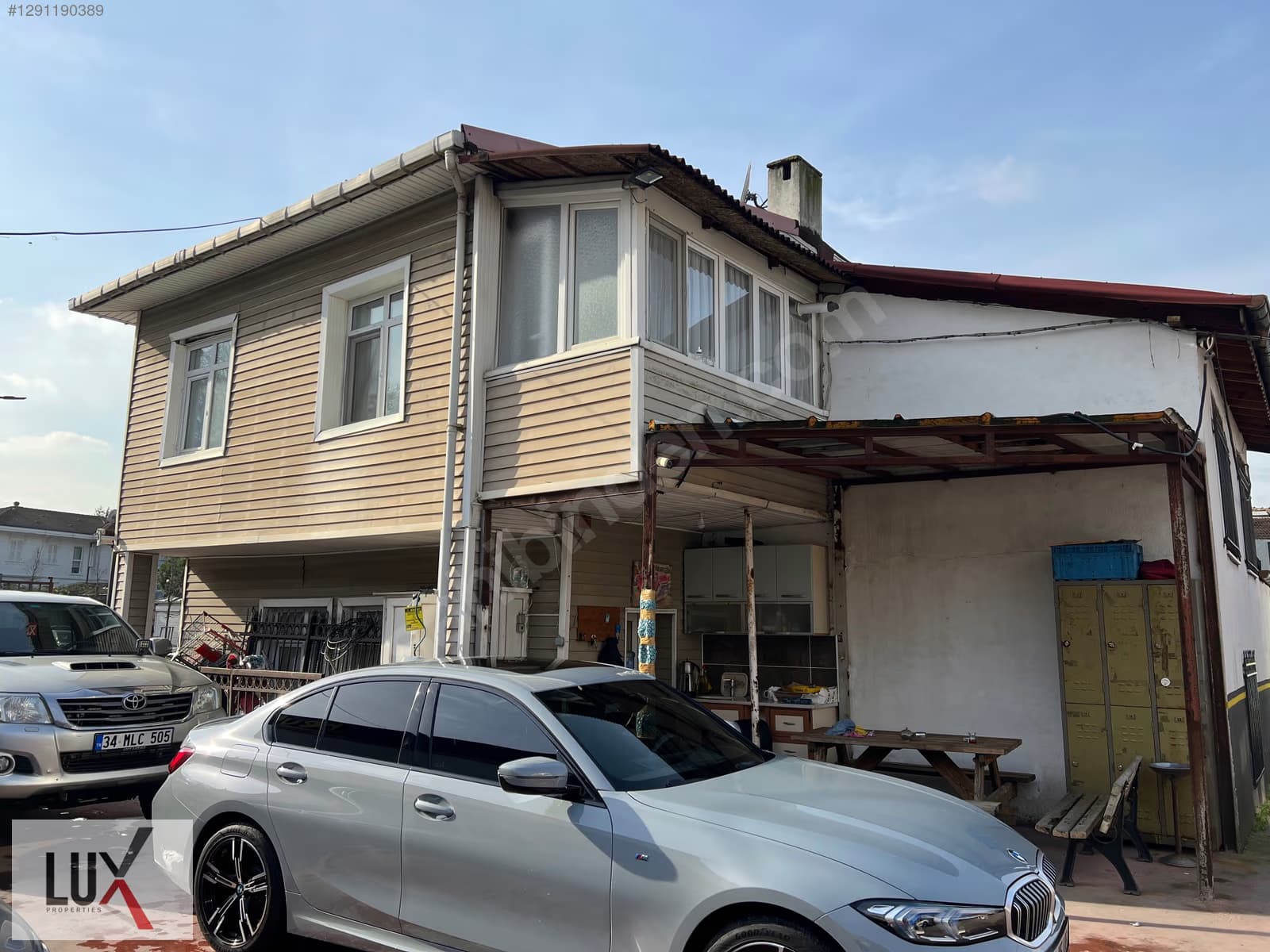 Beykoz Merkezde Sahile Adım Mesafede Kiralık Dükkan ve Ev - İstanbul, Beykoz, Merkez Mah